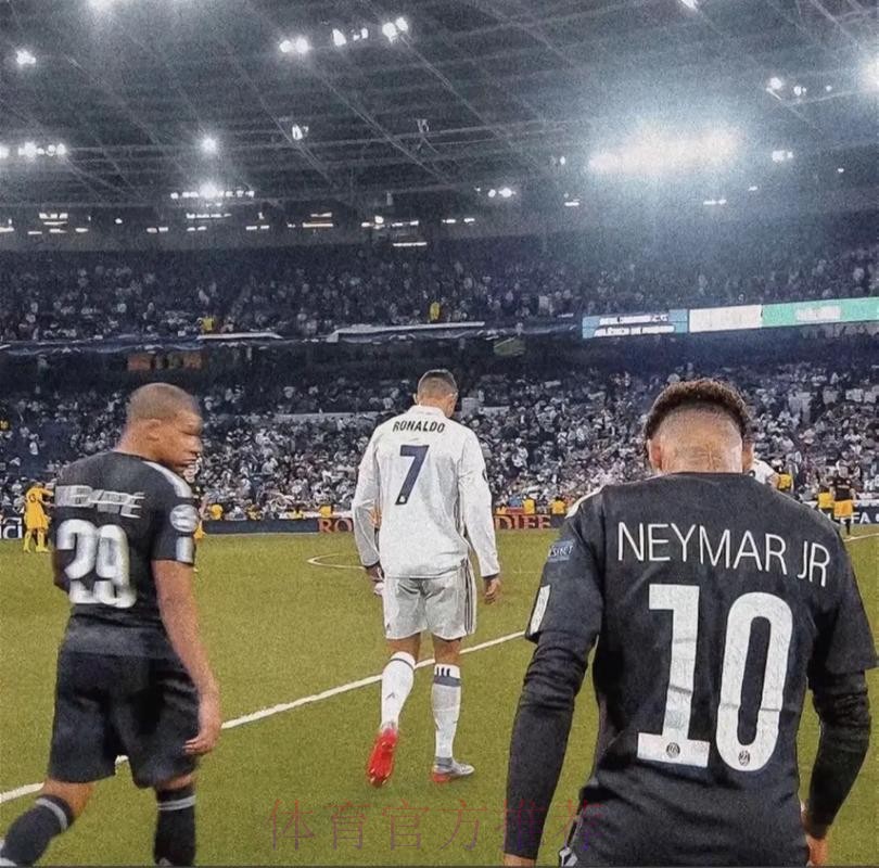 镜报:滕哈赫无法保证C罗出场时间 C罗可能回归皇马